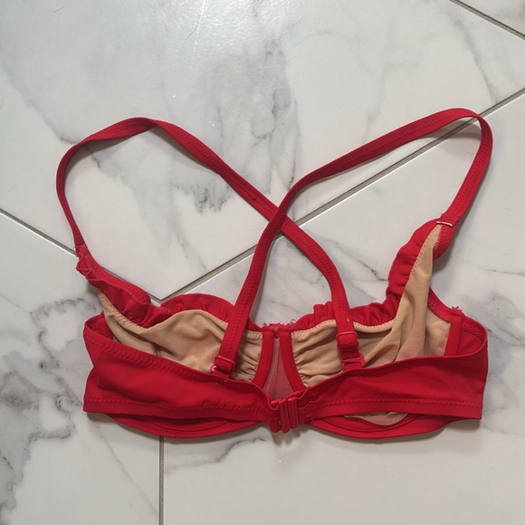 Vibrant Red Bikini Set - Picture 5 of 5